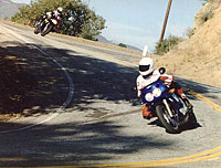 Yamaha FZR600